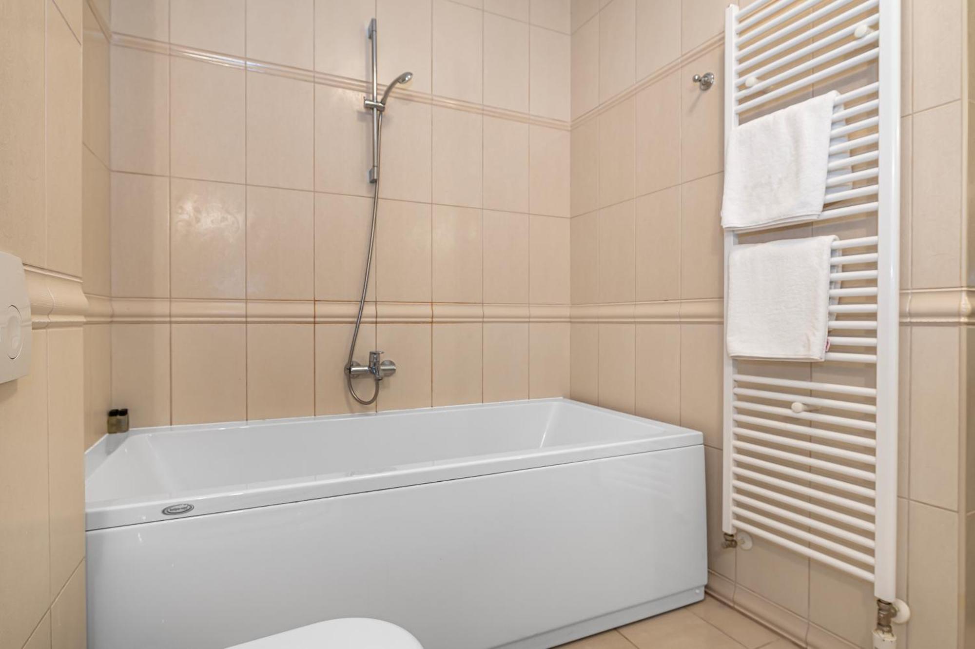 Guest Accommodation Atrium Gulin Lozovac Esterno foto