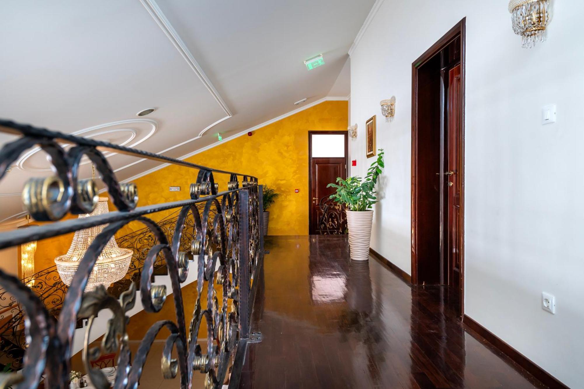 Guest Accommodation Atrium Gulin Lozovac Esterno foto