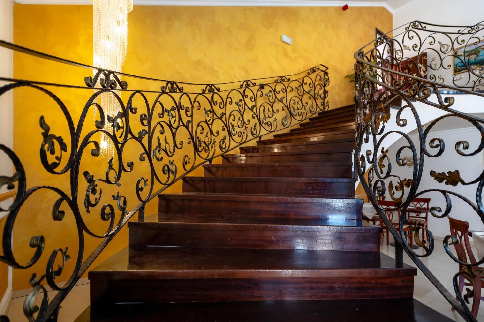 Guest Accommodation Atrium Gulin Lozovac Esterno foto